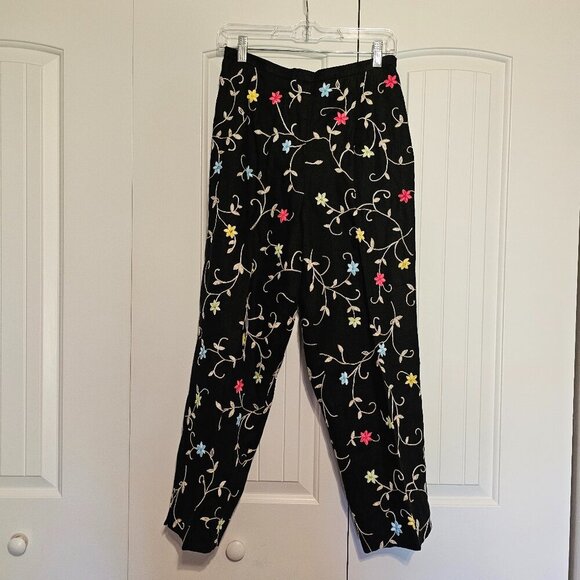 Women's Talbots Petites Irish Linen Embroidered Floral Crop Pants‎ Size 10 - Picture 1 of 8